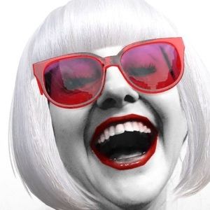 Meet your Posher, Fay